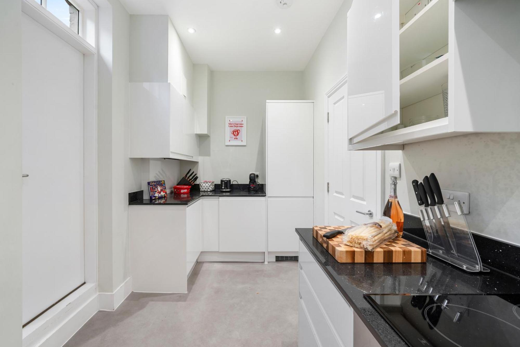 Chic 2 Bed Maisonette In Mayfair 32A London Bagian luar foto